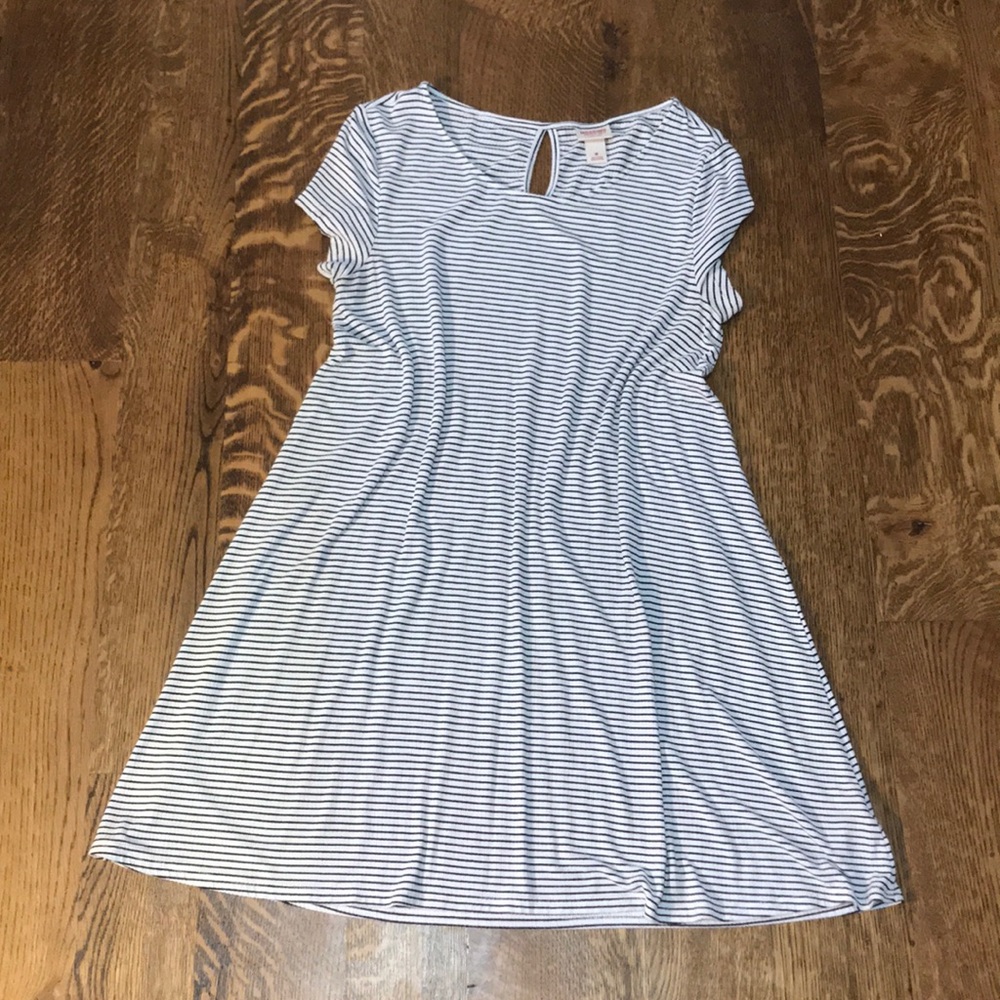 Black and white t shirt dress